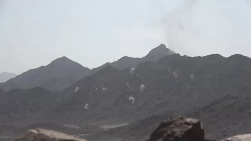 طرد الحوثيين من تبة الجمل في مقبنة تعز