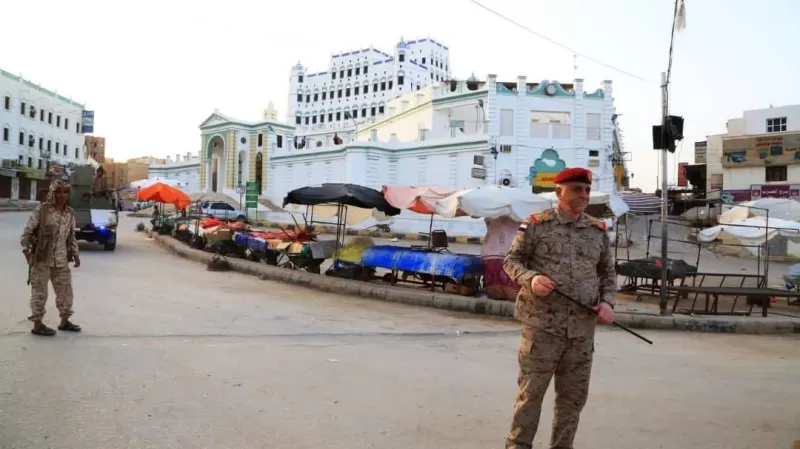 رجال أعمال ومستثمرون يغادرون وادي حضرموت هرباً من حكم العسكرية الأولى