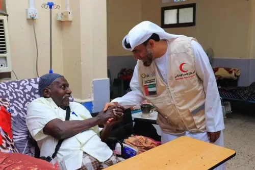 UAE Red Crescent meets needs of Elderly Care House in Aden