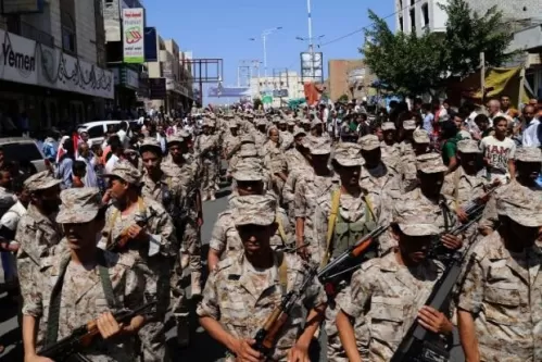 Soldiers accuse Islah Brigade of looting salaries in Taiz