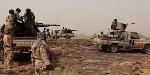 Mass displacement of the population .. Battles and raids after a major Houthi attack in Abs