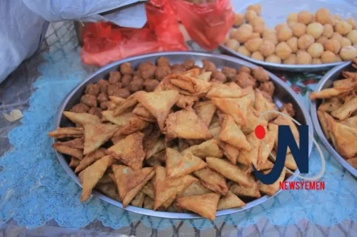 السمبوسة والباجيا والفجل أسياد مائدة الإفطار الحضرمية في رمضان