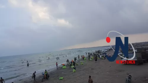 صباح رمضاني مفعم بالحياة في شاطئ العمودي بالمخا (صور)