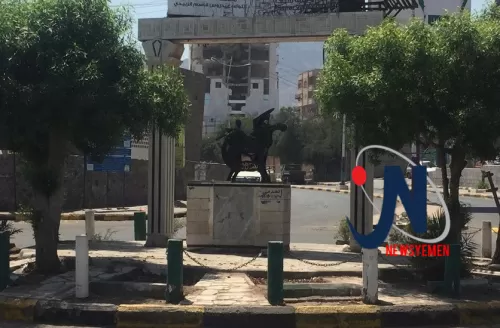 نصب "الطابعة" رمز أثري في عدن منذ القرن التاسع عشر- صور