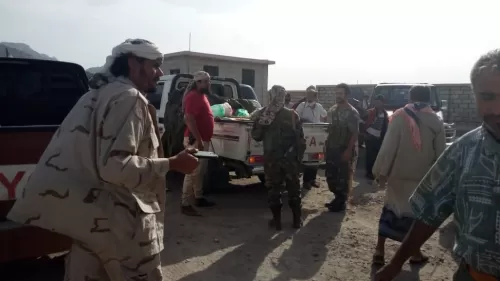 قافلة "الشعيب" لدعم الجبهات في الضالع: المجتمع المقاتل المقاوم (صور)