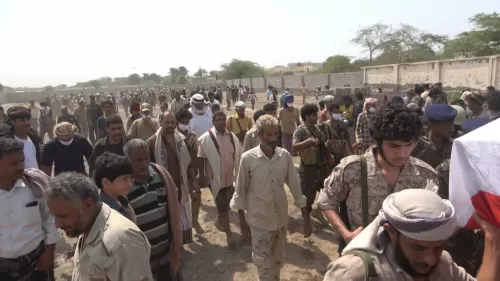 بالفيديو: تشييع مهيب لشهيد الجمهورية العميد محمد على سويد في المخا