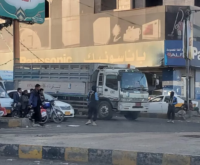 خلافات بين مرور صنعاء و"النقل" الحوثية على حصص الجبايات المالية